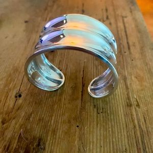 Gorgeous Sterling Silver Cuff Bracelet ❤️ l